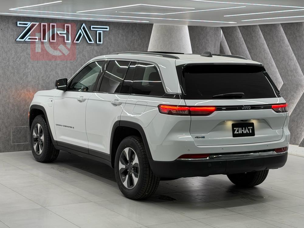 جيب جراند شيروكي